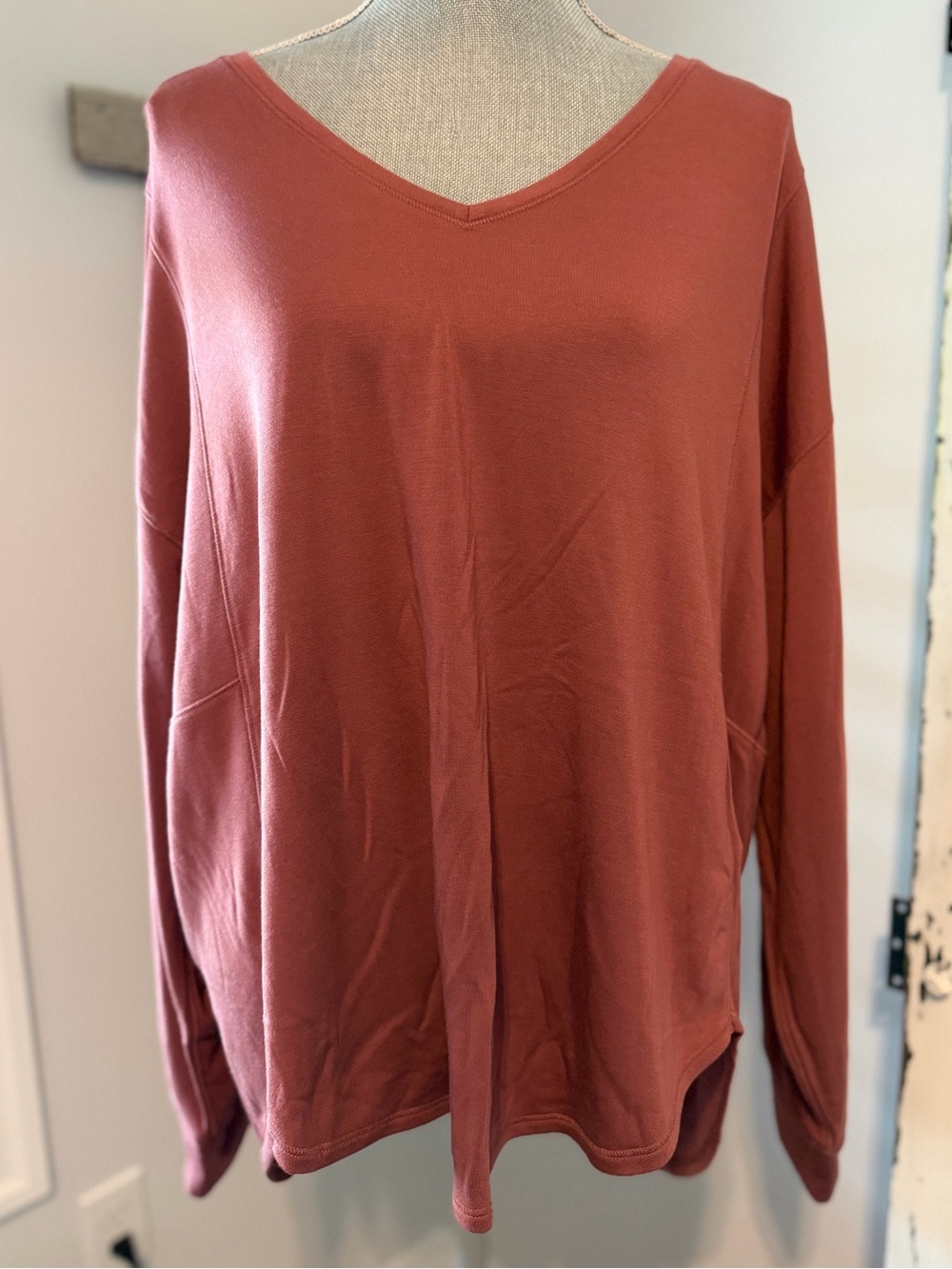 KIT AND ACE long sleeve oversized V-neck top minimalist casual balletcore
